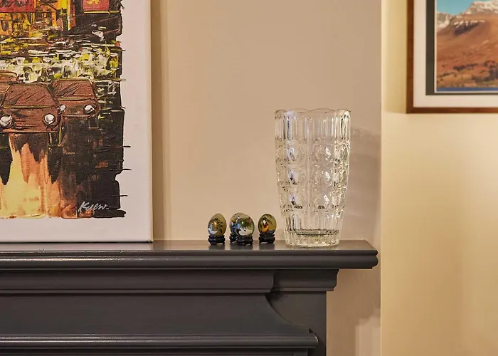 Host & - Bridge Court Apartment